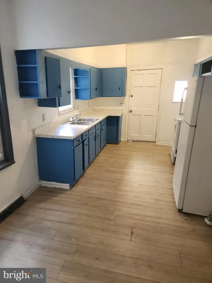 2029 Logan St, Harrisburg, PA 17102 - #2