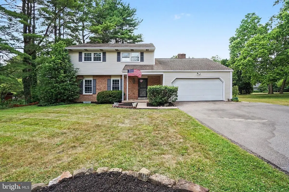3818 Burton Ln, Harrisburg, PA 17110 - #1