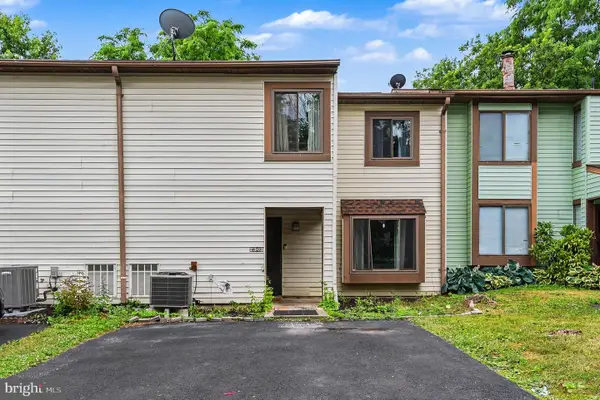 2303 Ionoff Rd, HARRISBURG, PA 17110