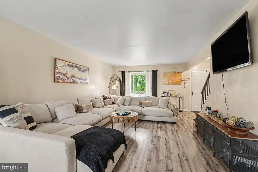 2303 Ionoff Rd, Harrisburg, PA 17110 - #3