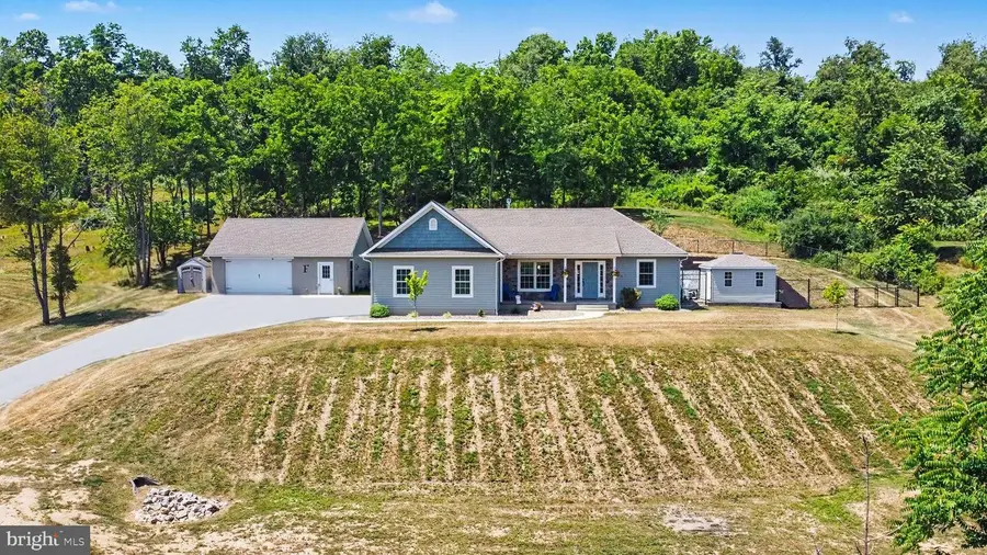 485 Pleasant View Rd, Hummelstown, PA 17036 - #2
