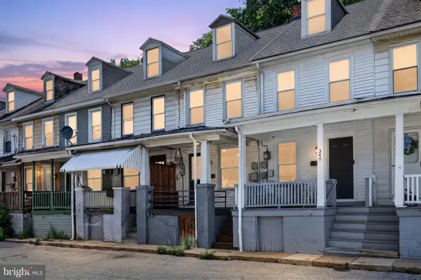 342 Swatara St, STEELTON, PA 17113