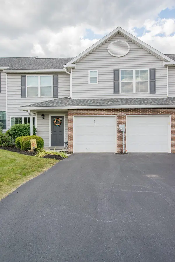 169 Peregrine Ln, HUMMELSTOWN, PA 17036