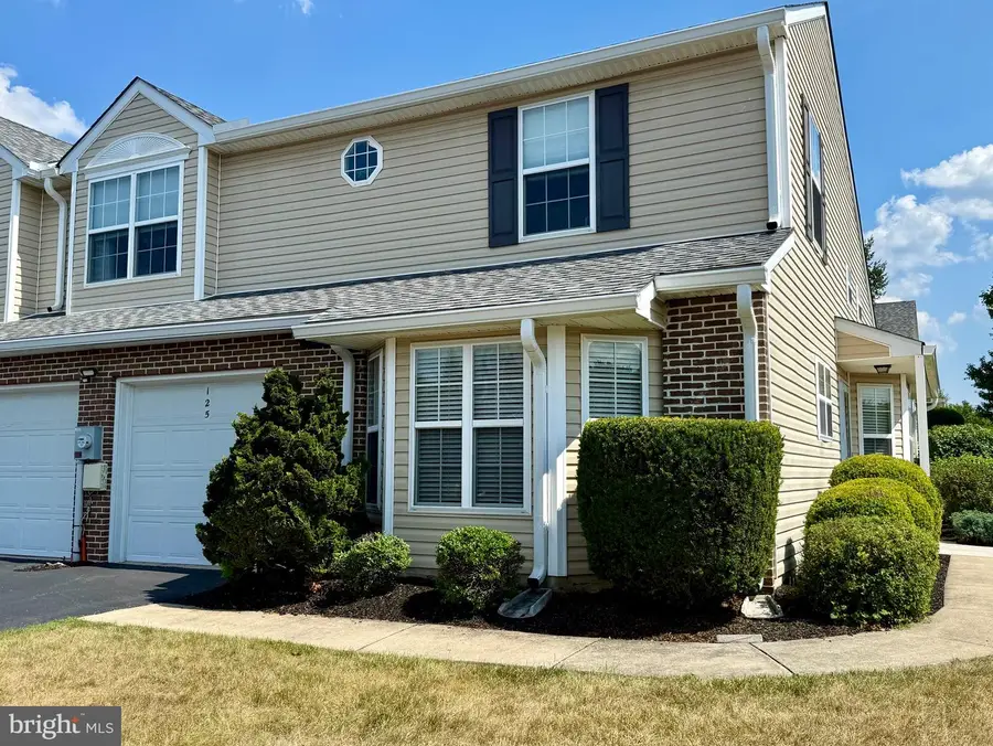 125 Merlin Dr, Hummelstown, PA 17036 - #3