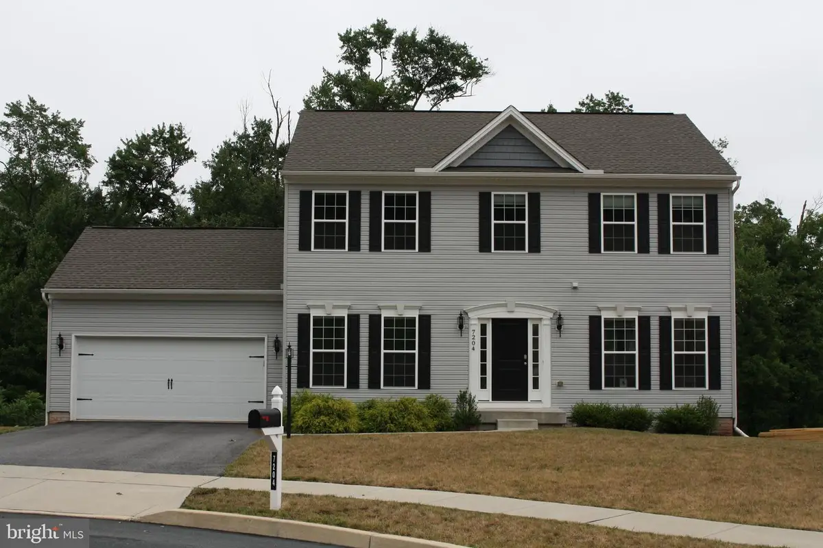 7204 Hidden Meadow Ln, Harrisburg, PA 17112 - #1