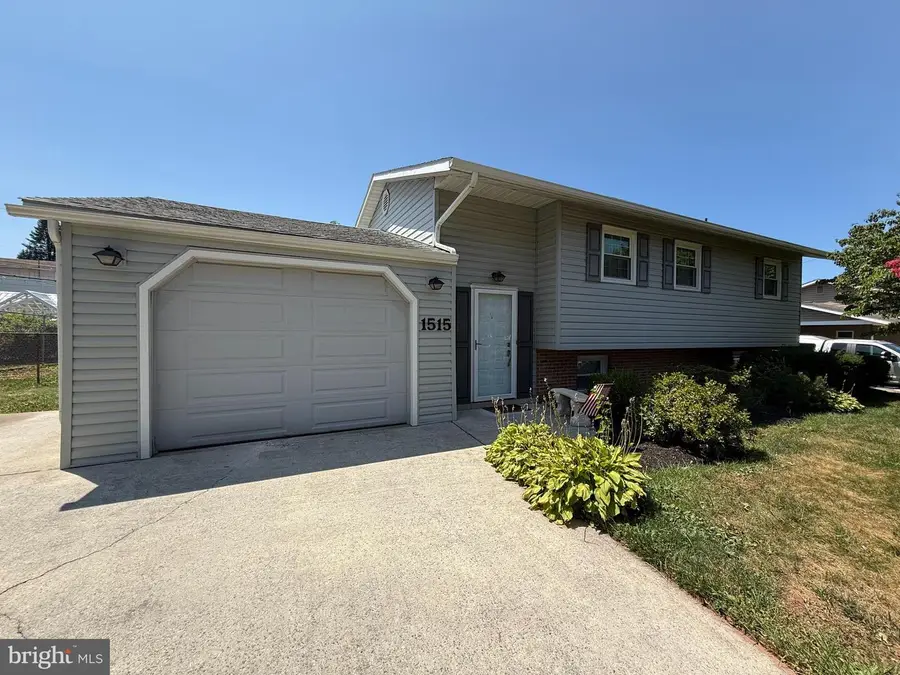 1515 Spring Garden Dr, Middletown, PA 17057 - #2