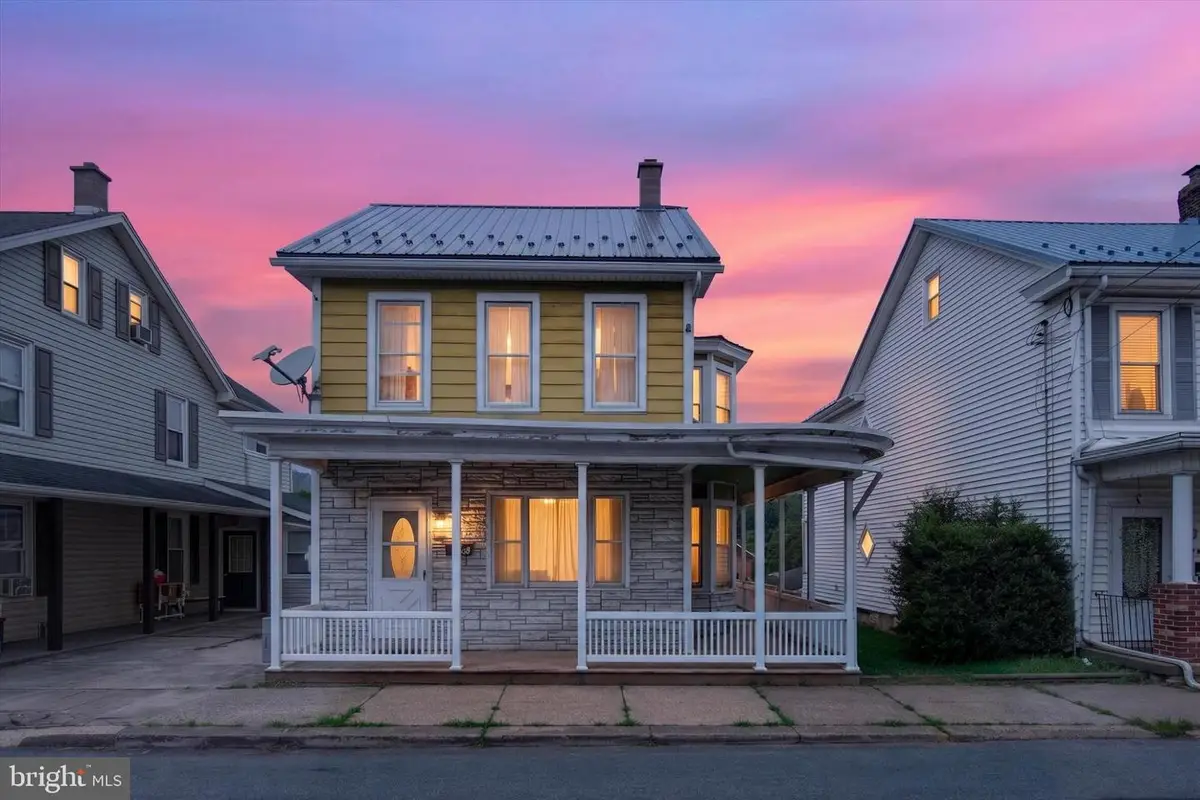 767 Main St, Lykens, PA 17048 - #1