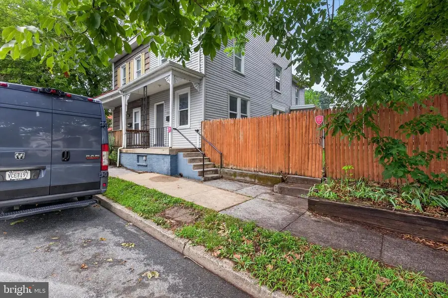2006 Kensington St, Harrisburg, PA 17104 - #2