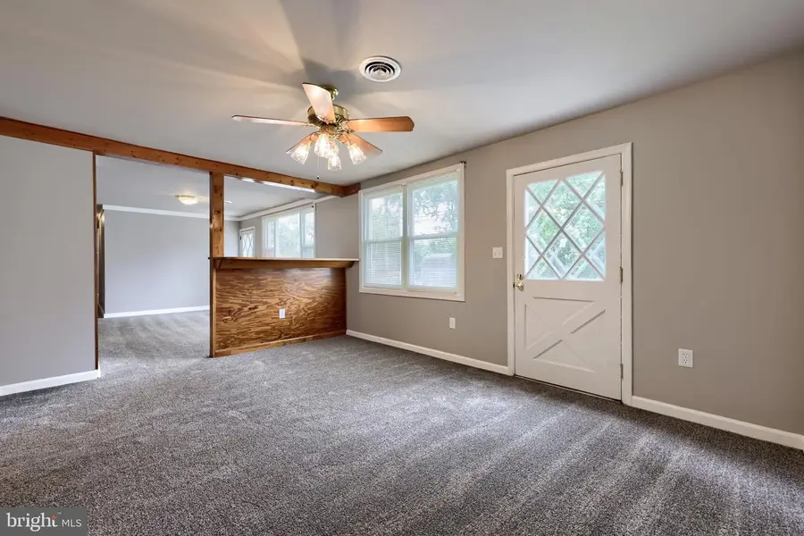 205 Peach St, Harrisburg, PA 17112 - #3
