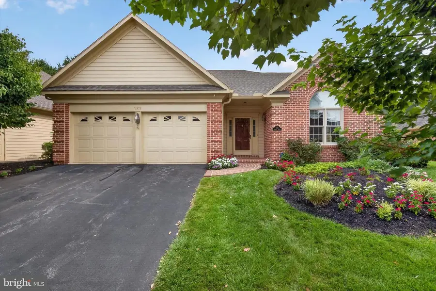 122 Almond Dr, Hershey, PA 17033 - #3