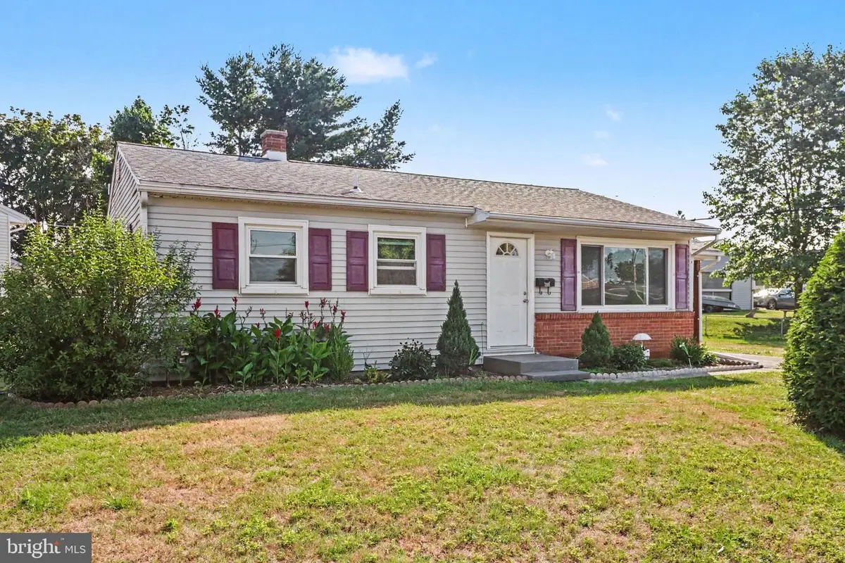 100 Nissley Dr, Middletown, PA 17057 - #1