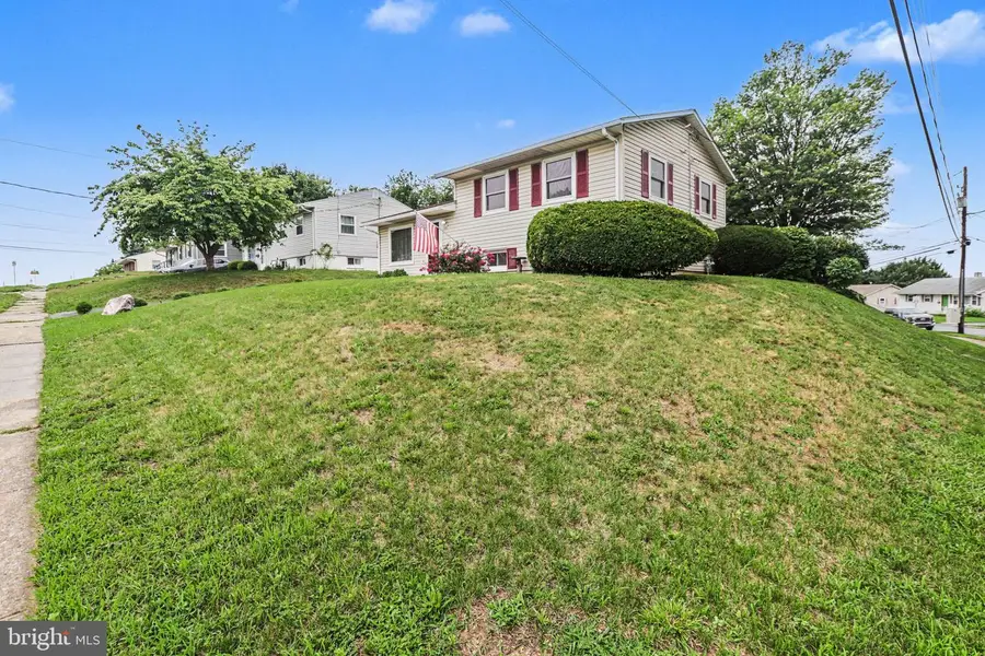 1000 Scenery Dr, Harrisburg, PA 17109 - #2