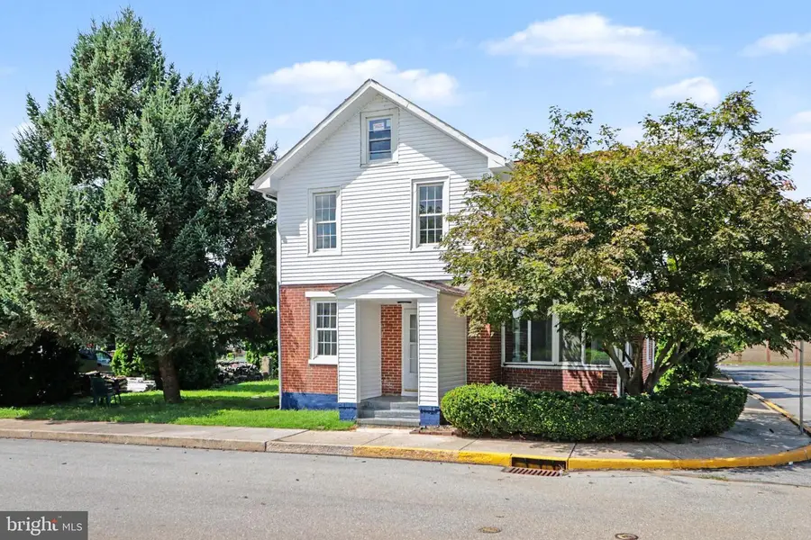 400 Lincoln St, Middletown, PA 17057 - #2