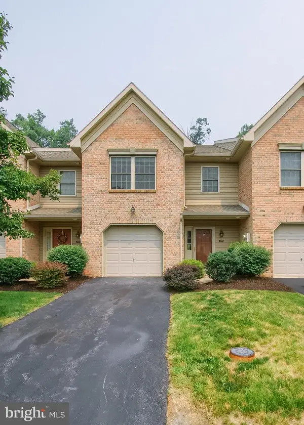 630 Glenbrook Dr, HARRISBURG, PA 17110