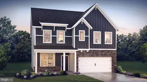 137 Pear Ridge Dr, HARRISBURG, PA 17111