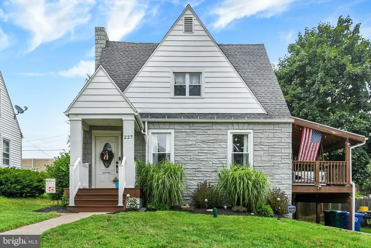 227 S Madison St, Harrisburg, PA 17109 - #1