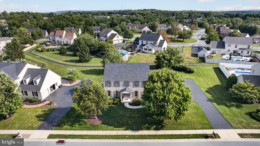 7668 Aynlee Way, Harrisburg, PA 17112 - #2