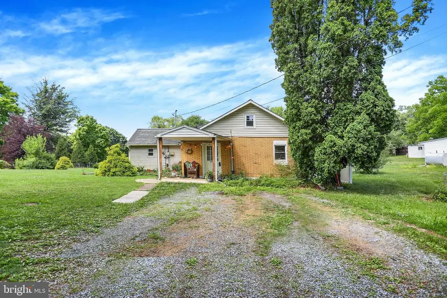 977 Laudermilch Rd, Palmyra, PA 17078 - #3