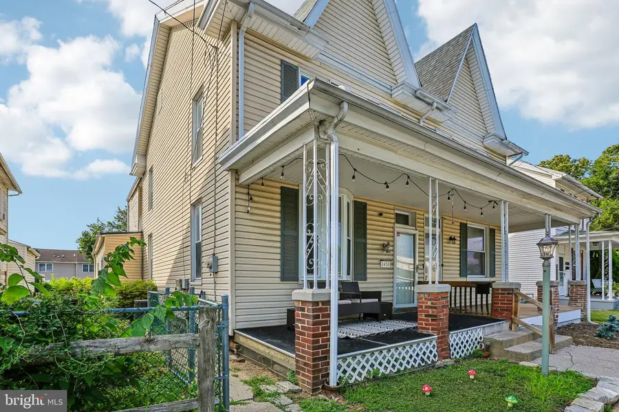 2450 Elm St, Harrisburg, PA 17103 - #2