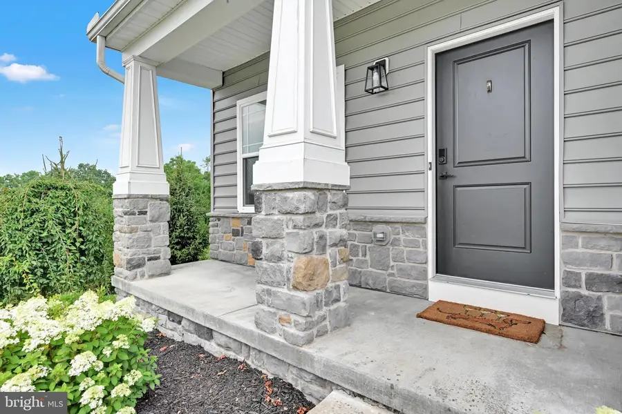 7233 Rock Ridge Ave, Harrisburg, PA 17112 - #3