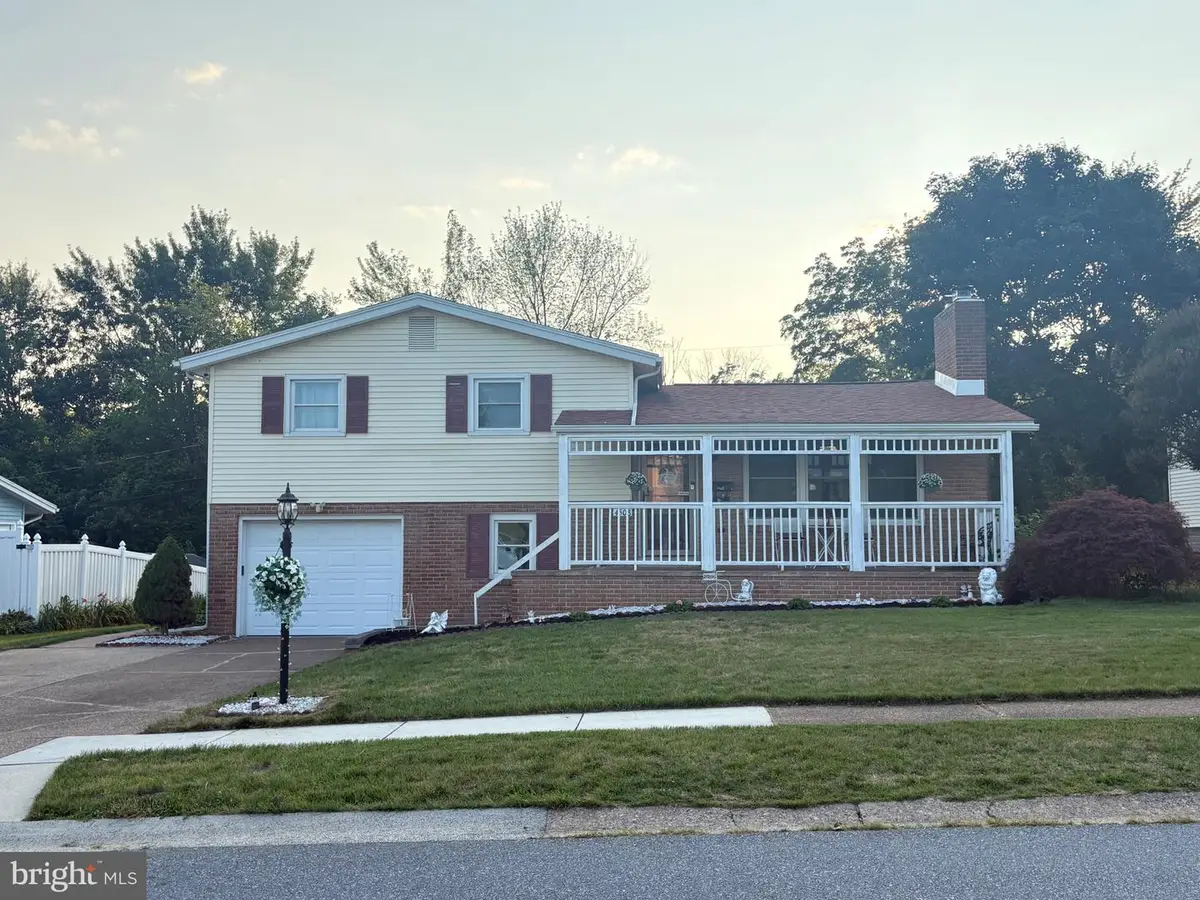 4508 Coventry Rd, Harrisburg, PA 17109 - #1