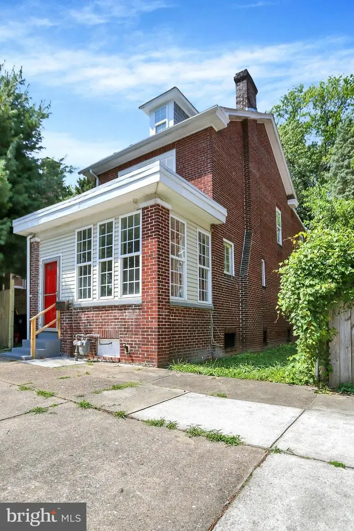 2708 Lexington St, Harrisburg, PA 17110 - #2