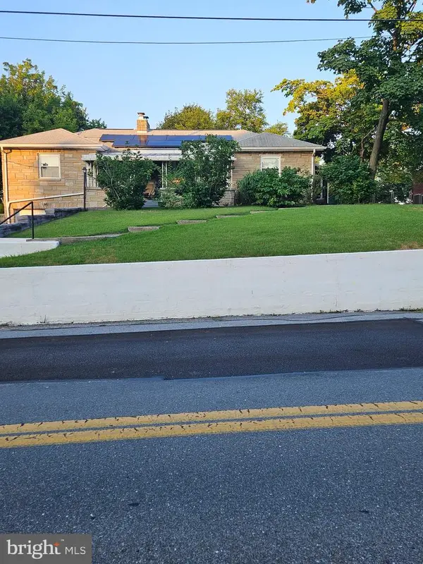 1358 Pieffers Ln, HARRISBURG, PA 17113