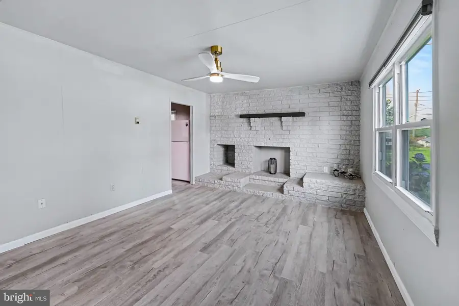 3945 Rauch St, Harrisburg, PA 17109 - #3