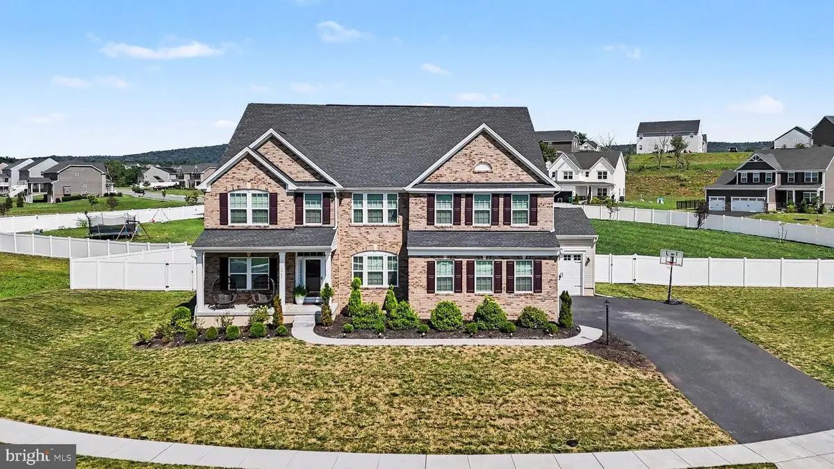 3941 Secretariat St, Harrisburg, PA 17112 - #1