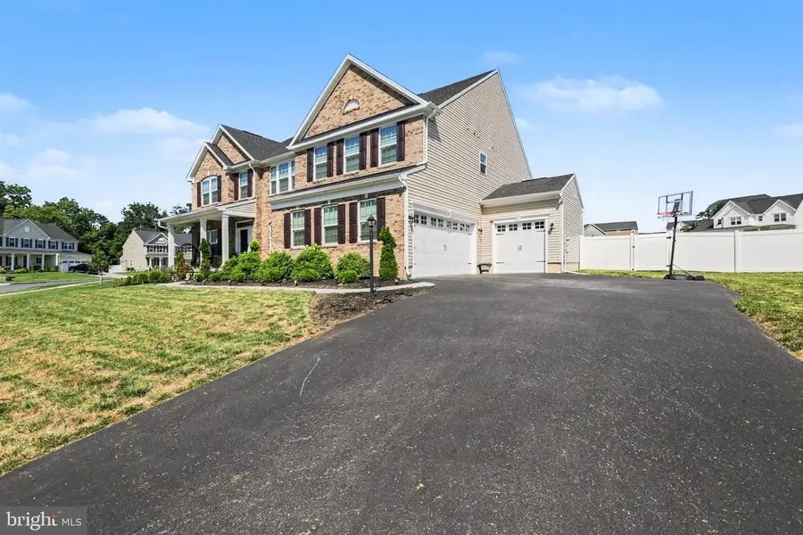3941 Secretariat St, Harrisburg, PA 17112 - #2