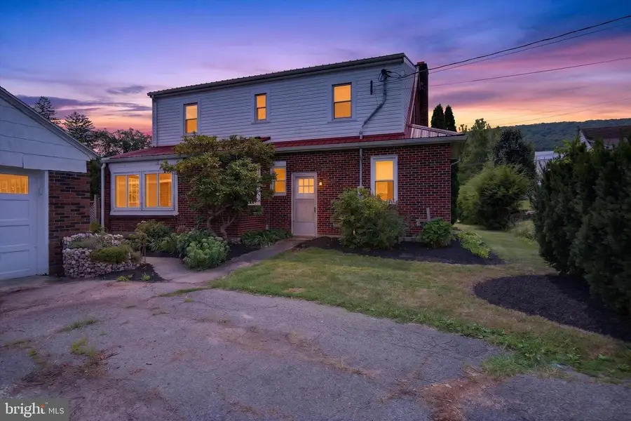 111 E Main St, Elizabethville, PA 17023 - #3