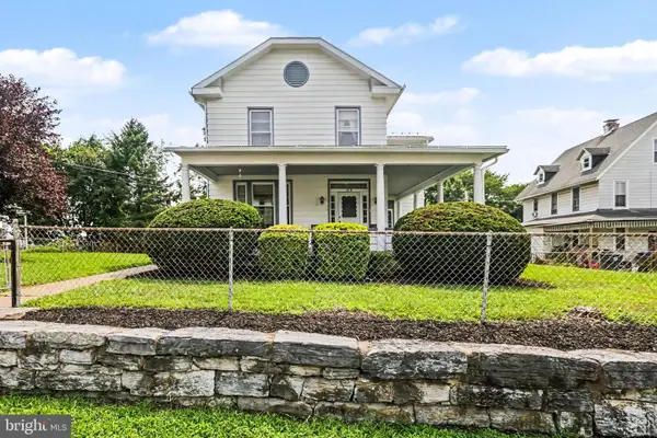 418 N 3rd St, STEELTON, PA 17113