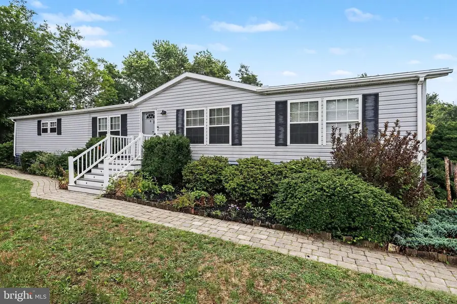 303 Dallas Dr, Grantville, PA 17028 - #2