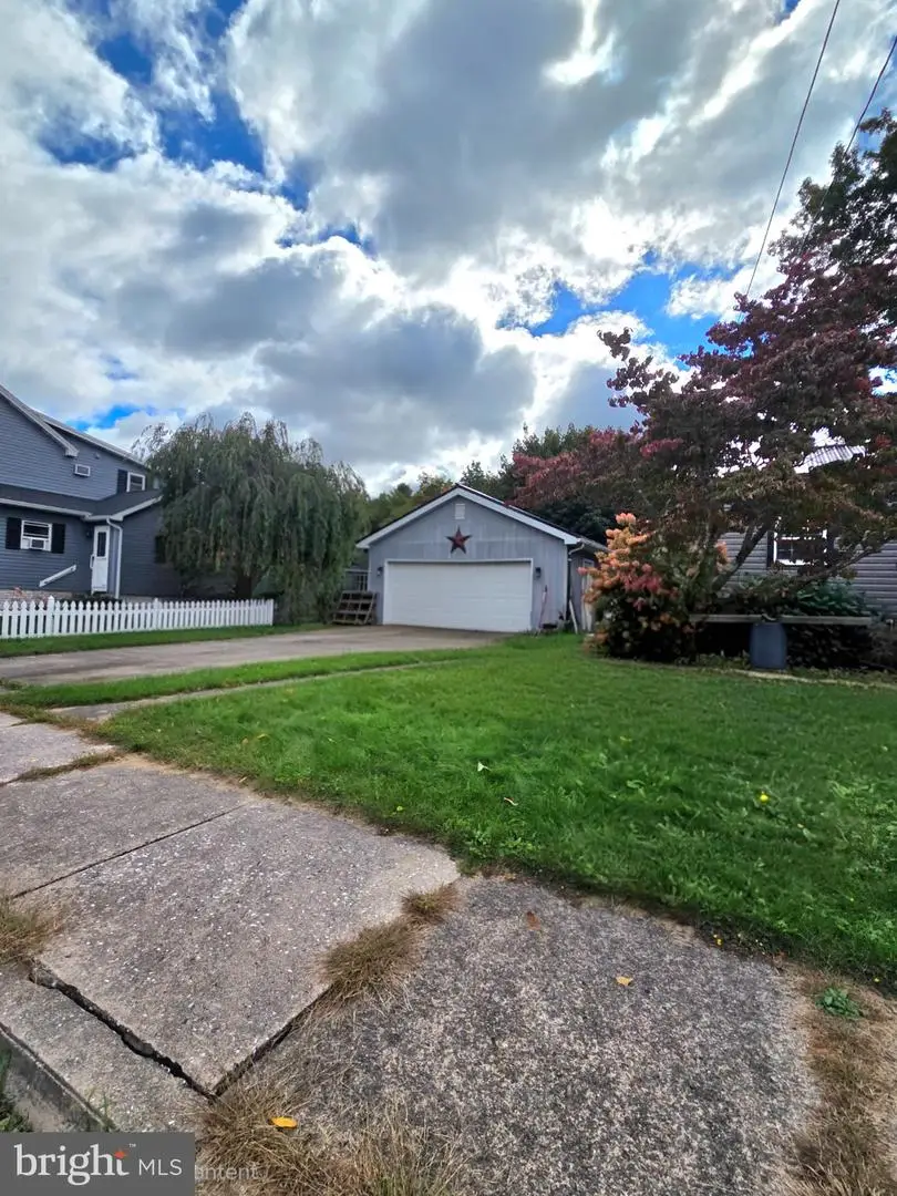 320 S 2nd St, Lykens, PA 17048 - #2