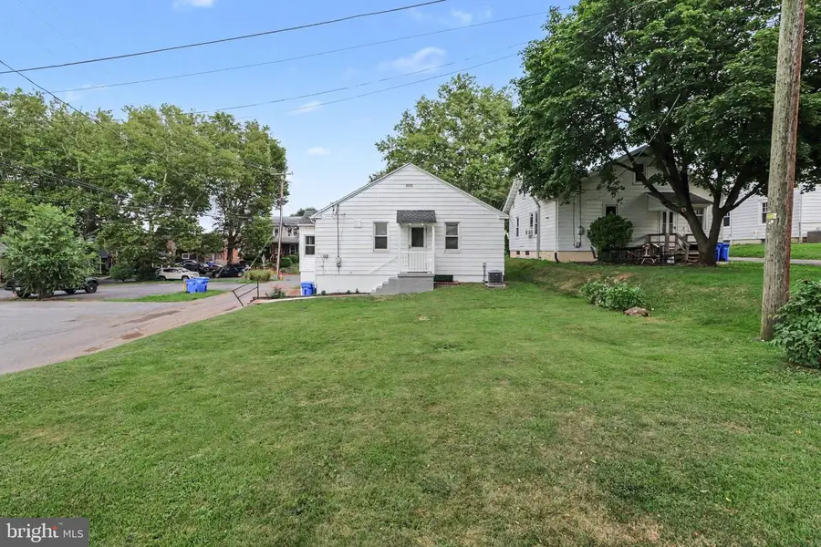 52 S 43rd St S, Harrisburg, PA 17111 - #3
