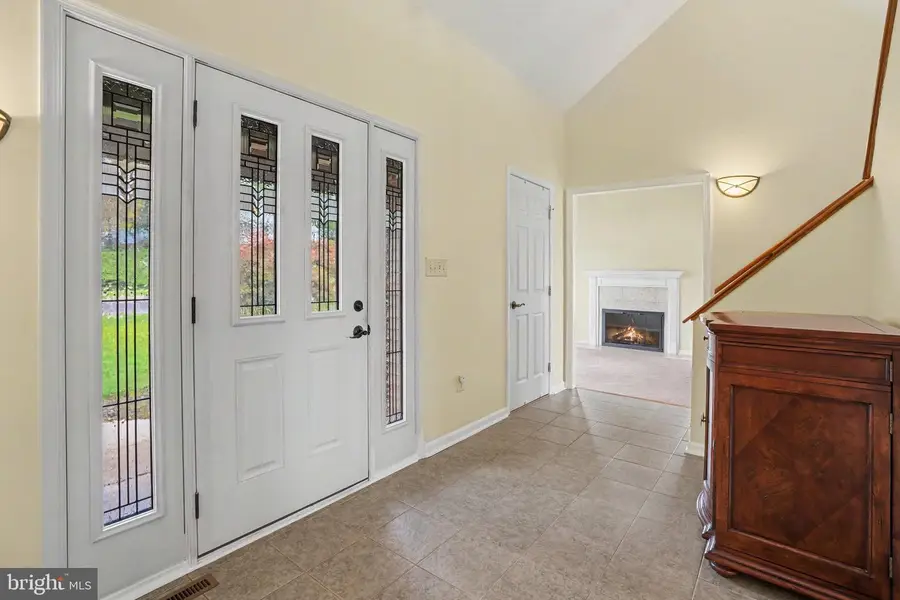 2093 Fairway Ln, Harrisburg, PA 17112 - #2