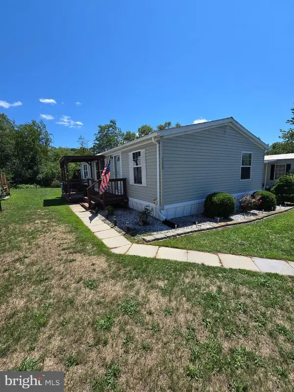 203 Houston Dr, GRANTVILLE, PA 17028
