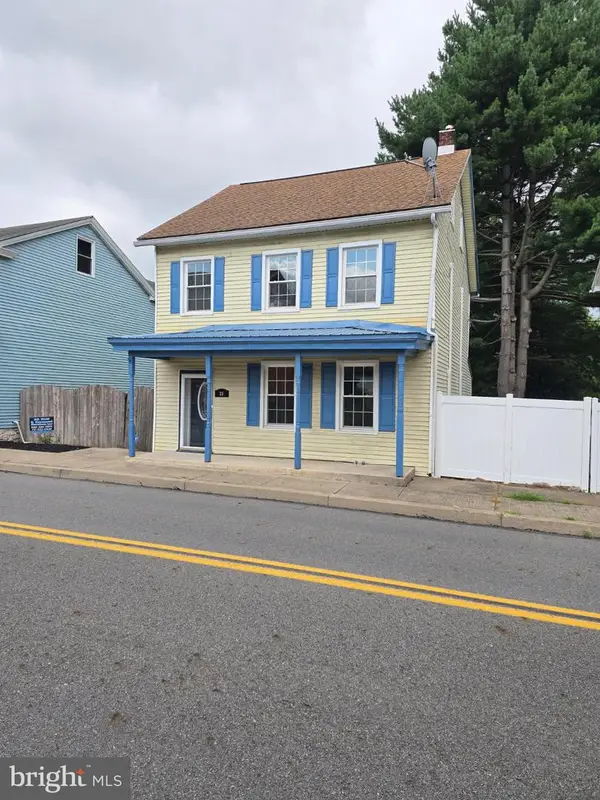 26 N 2nd St, HALIFAX, PA 17032