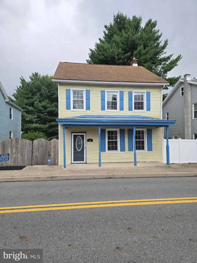 26 N 2nd St, Halifax, PA 17032 - #2