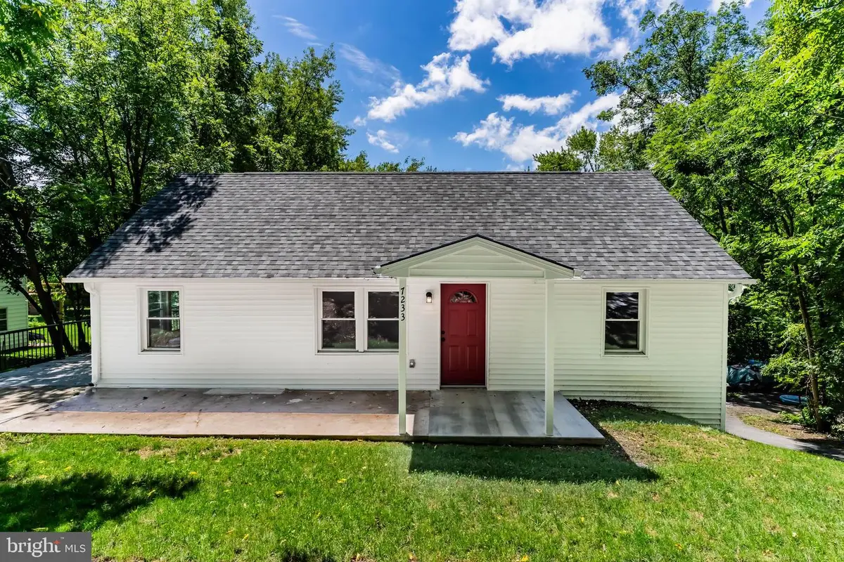 7233 Union Deposit Rd, Hummelstown, PA 17036 - #1