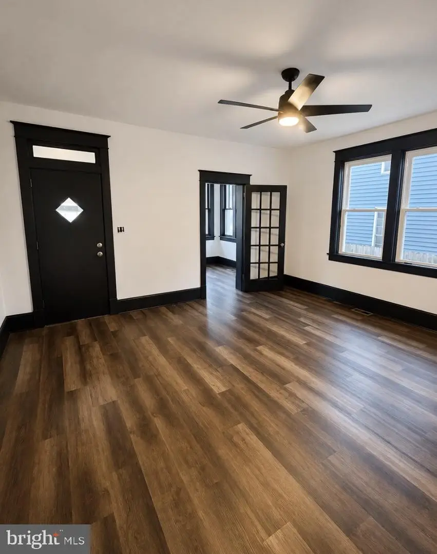 660 S 2nd St, Steelton, PA 17113 - #3
