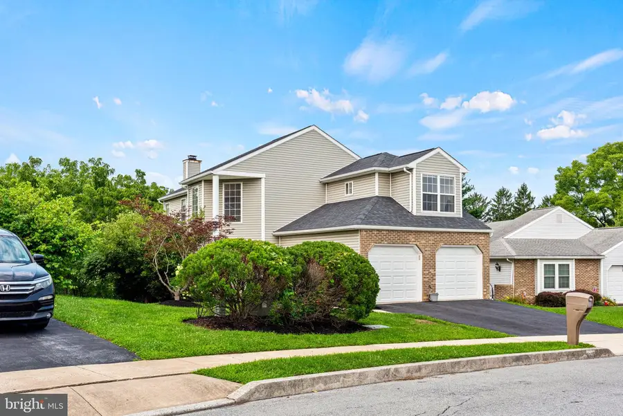 6305 S Highlands Cir, Harrisburg, PA 17111 - #2