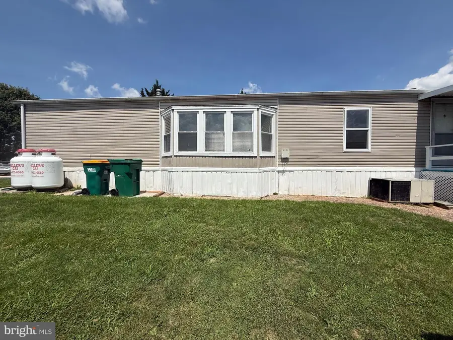 8 Hillcrest Dr, Hershey, PA 17033 - #3