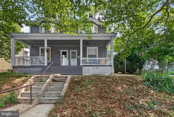 325 Park Ave, HERSHEY, PA 17033