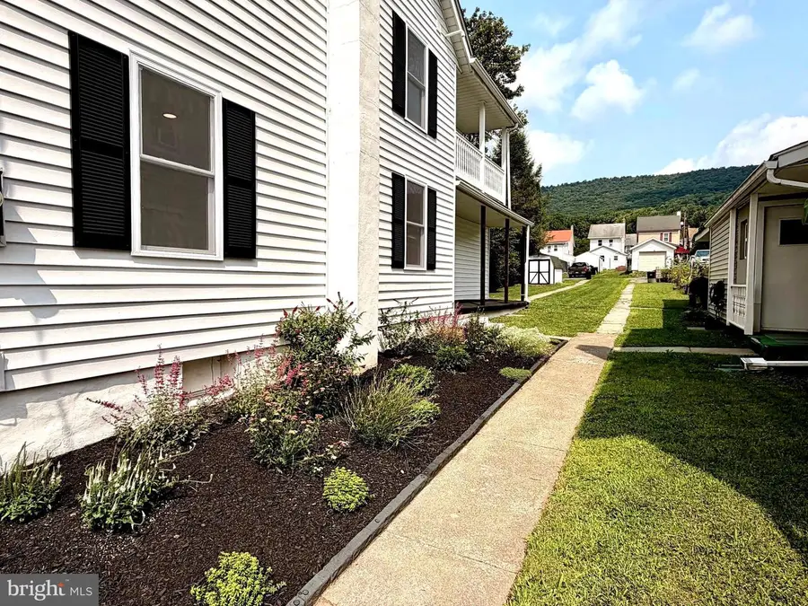 411 Julian St, Williamstown, PA 17098 - #3