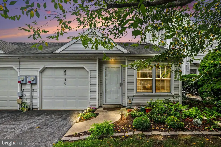 6270 Spring Knoll Dr, Harrisburg, PA 17111 - #2