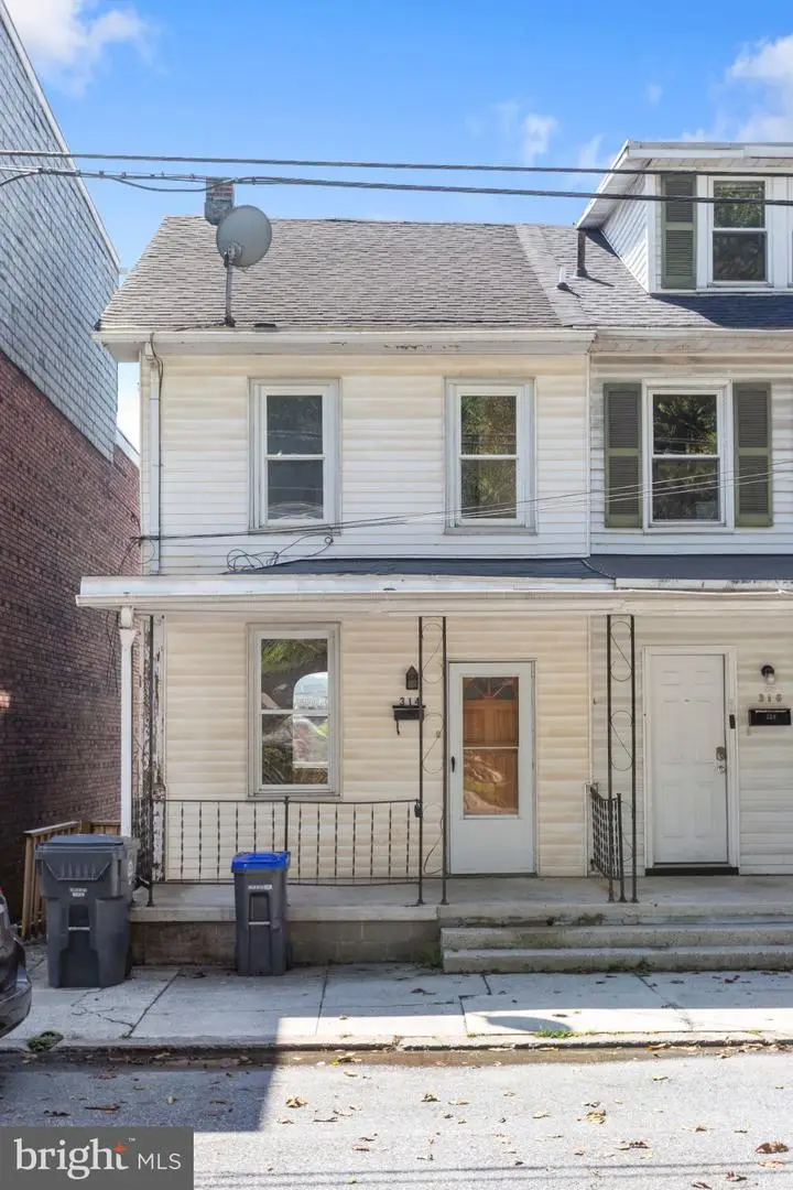 314 N 2nd St, Steelton, PA 17113 - #1