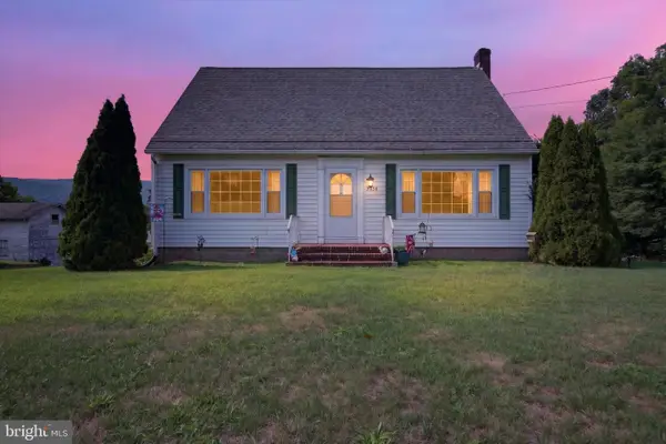6036 State Route 209, LYKENS, PA 17048