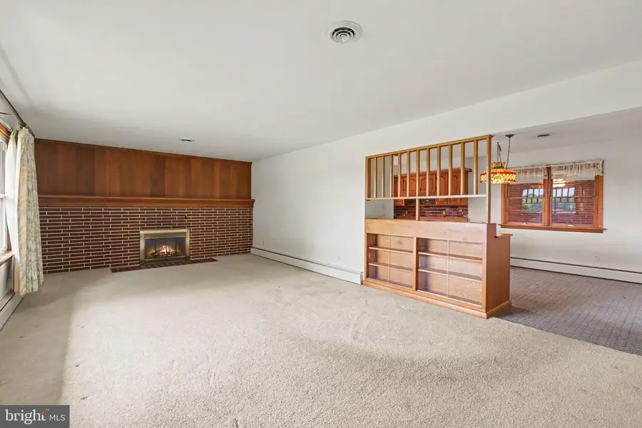 1548 Bachmanville Rd, Hershey, PA 17033 - #3