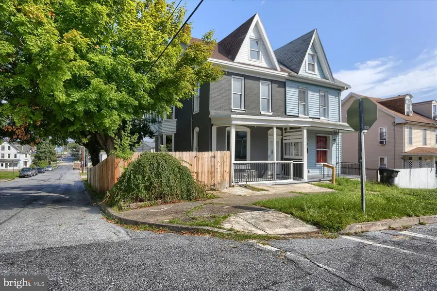 2000 Forster St, Harrisburg, PA 17103 - #2